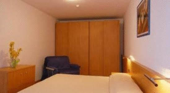 Aparthotel Esperya Lignano Sabbiadoro Ngoại thất bức ảnh